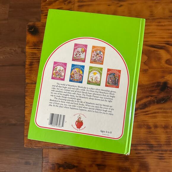Vintage 1983 Strawberry Shortcake And Sad Mr. Sun Hardcover Book - Picture 12 of 13
